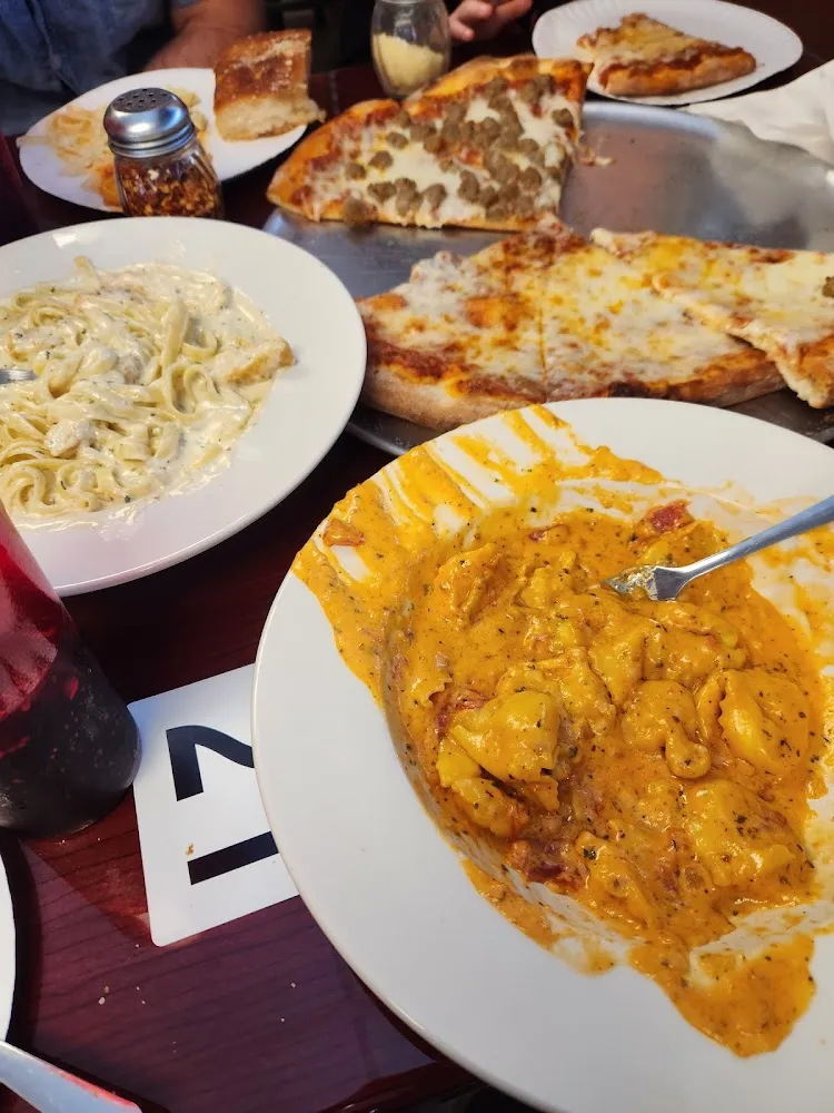 Cheese Tortellini with Pink Sauce